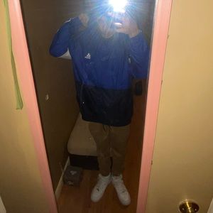 Meet your Posher, Dakota